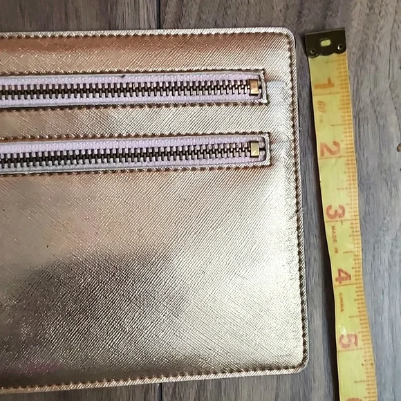 Free With Purchase, Flat Thin Gold Wallet, Clummm, 9"X5" - Picture 9 of 11